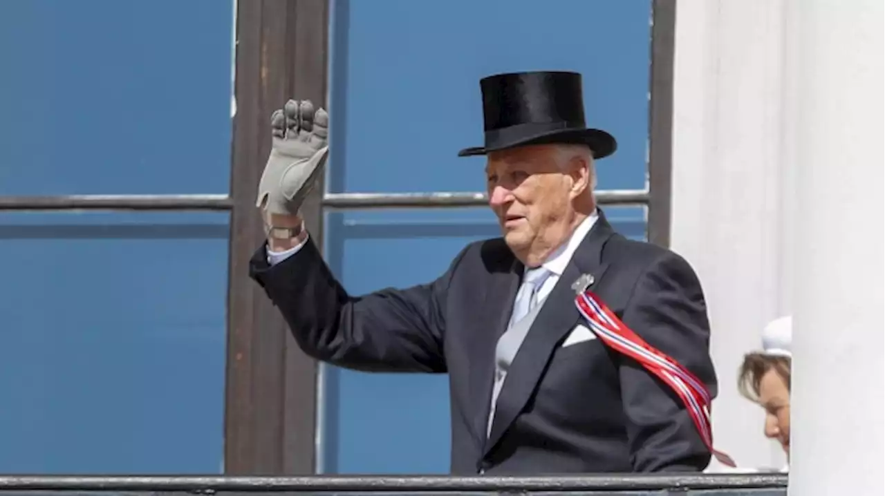 Norway's ailing king celebrates Constitution Day as thousands of flag-waving children cheer