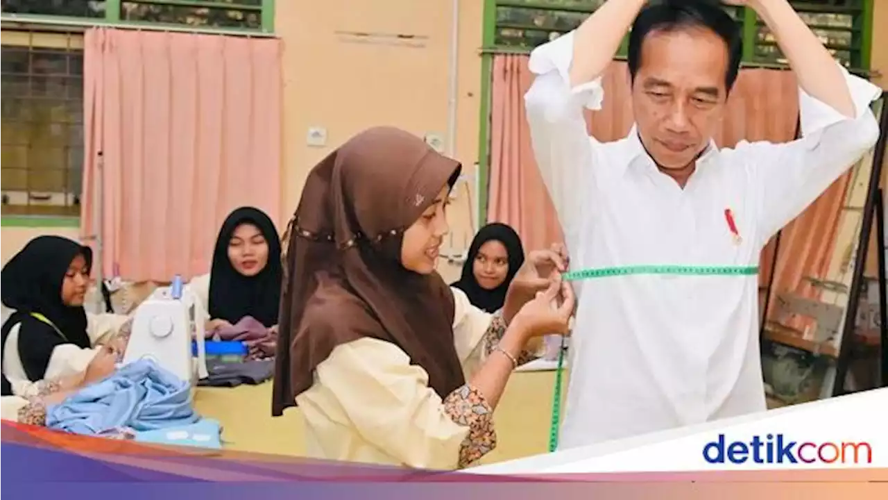 Cerita Siswi SMK 4 Jambi Gemetaran saat Ukur-Jahit Kemeja Pesanan Jokowi