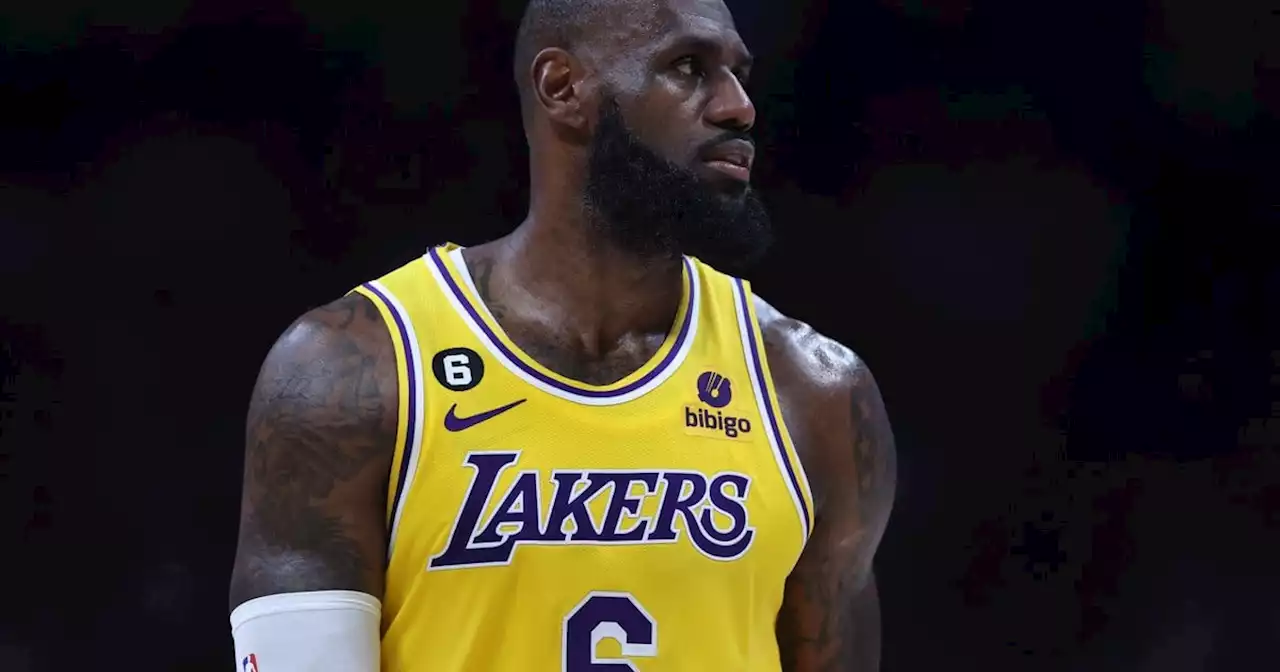 Los Lakers de LeBron James arrancaron con el pie izquierdo las finales de Conferencia