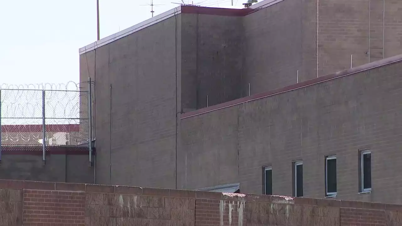 Man stabbed inside Philadelphia prison at center of last week's escape