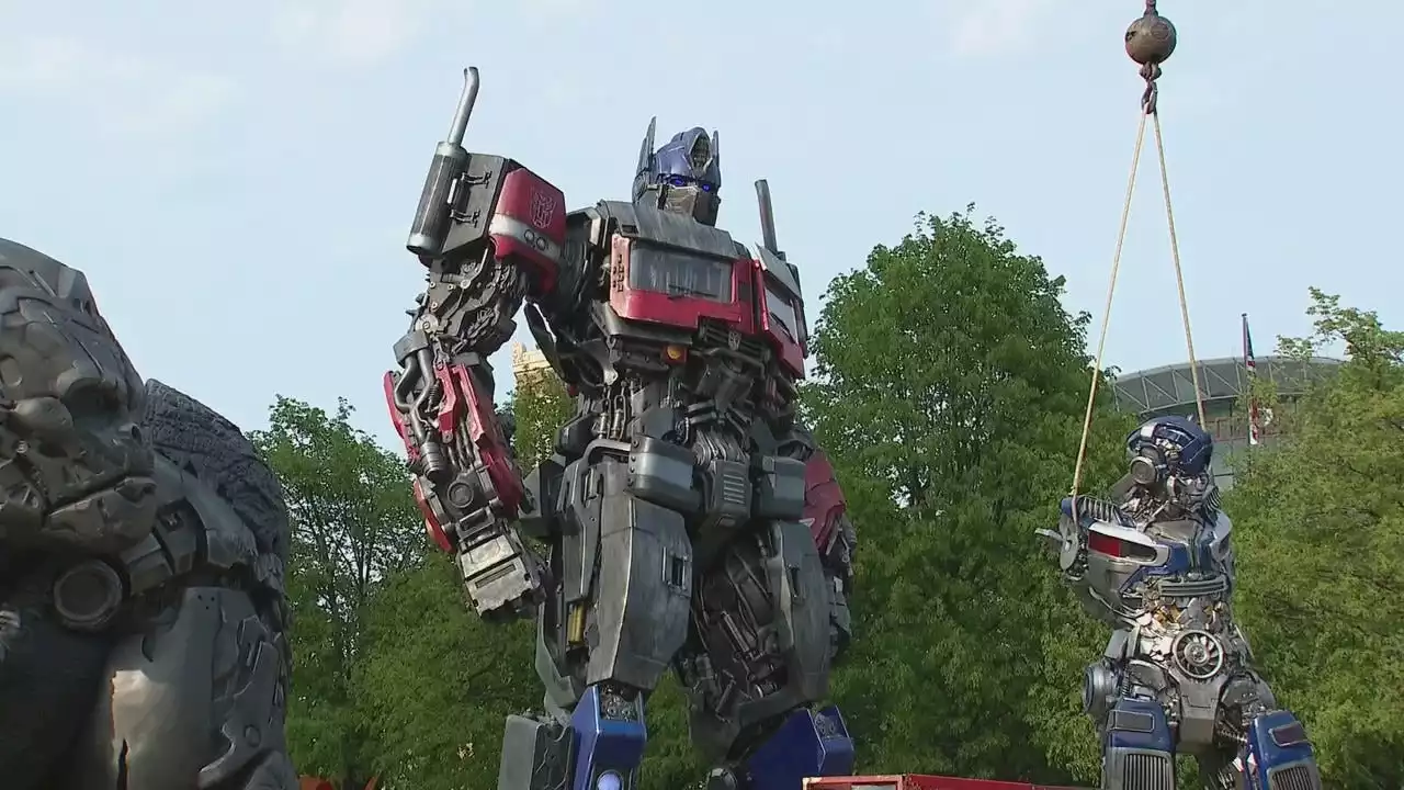 Transformers statues unveiled at Navy Pier as 'Rise of the Beasts' movie promotion