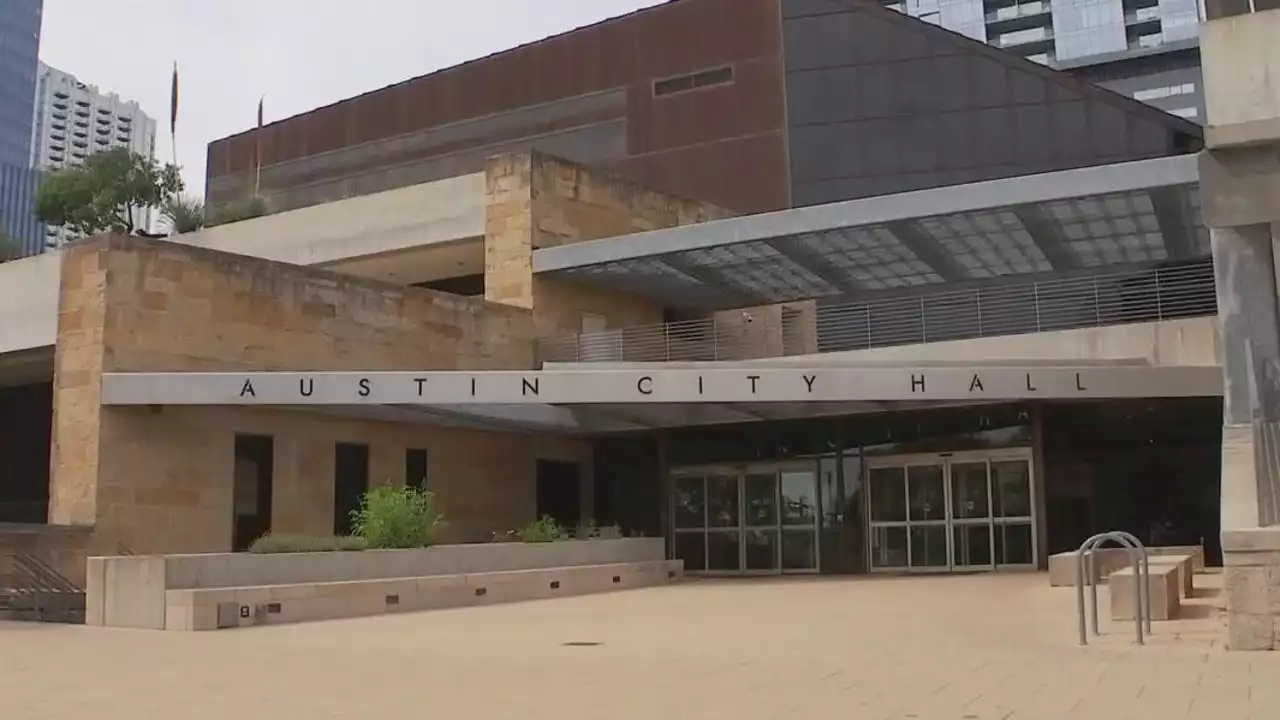 Austin city manager defends decision to require city workers to return to office