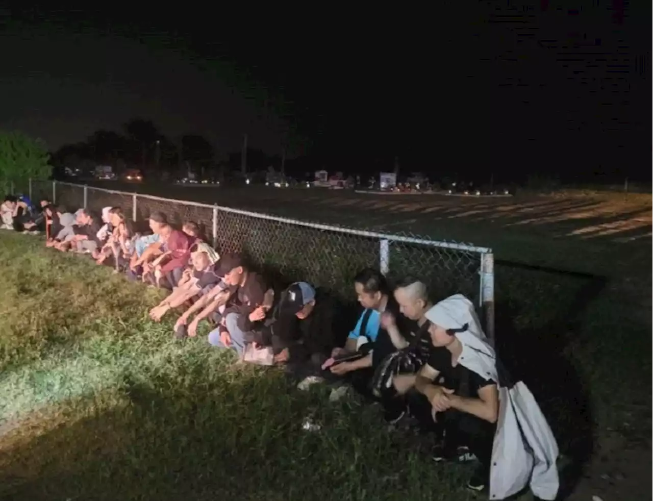 Group of 30 Chinese migrants found near Texas-Mexico border