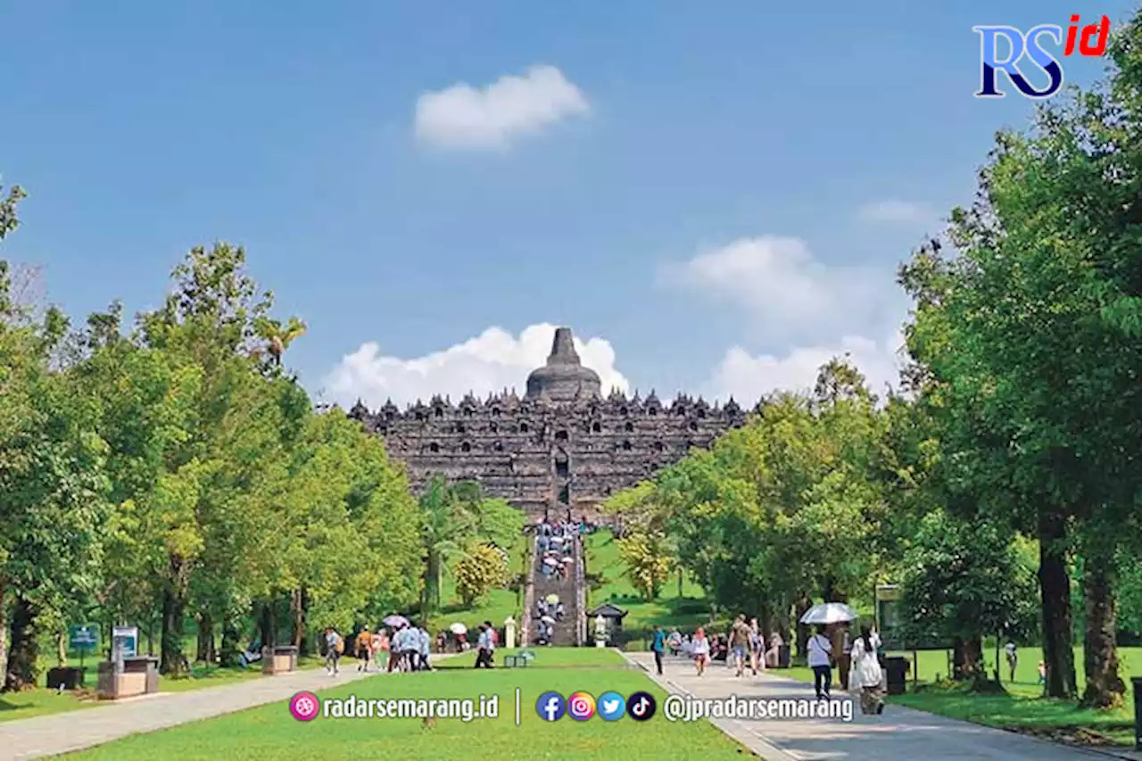 Perayaan Waisak Diikuti 4.500 Umat Buddha di Borobudur