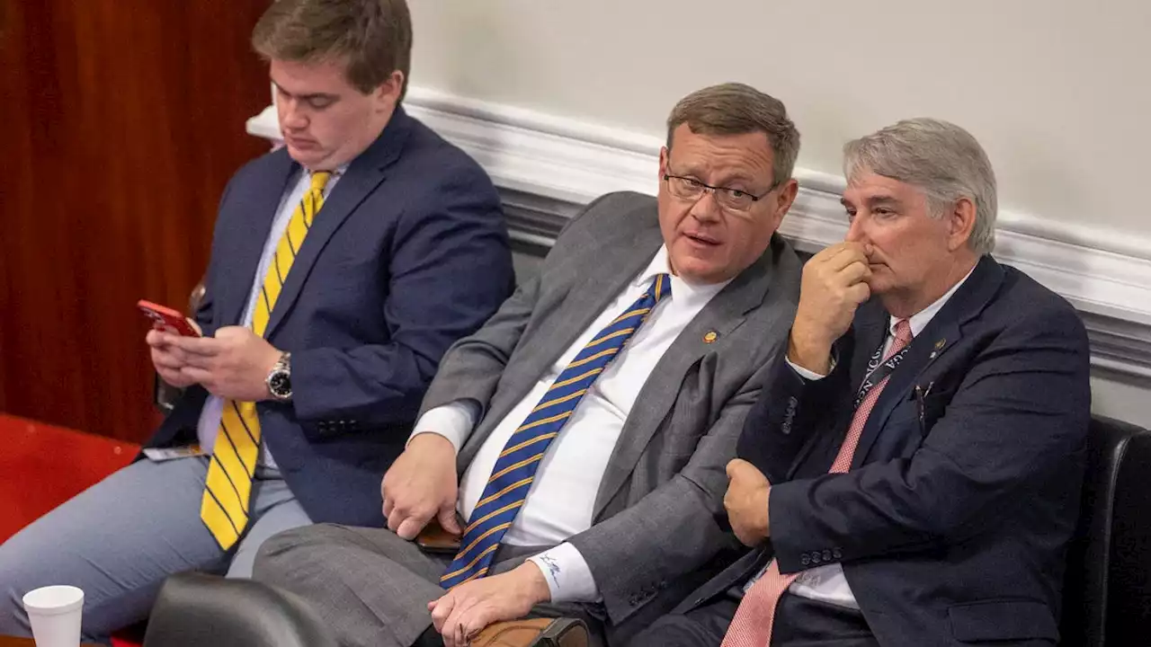 North Carolina Republicans Override Governor's Veto to Ban Abortion at 12 Weeks