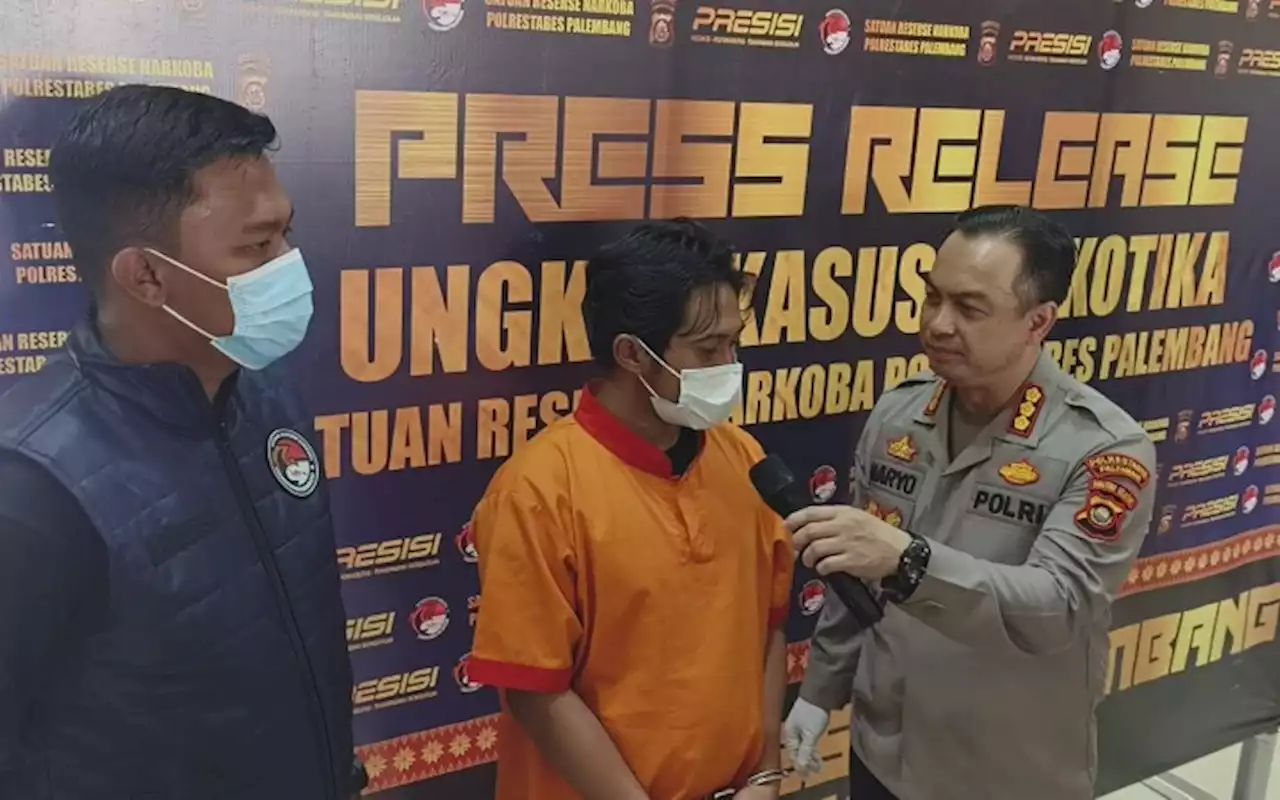 Satresnarkoba Polrestabes Palembang Gagalkan Pengiriman 5,3 Kilogram Paket Sabu