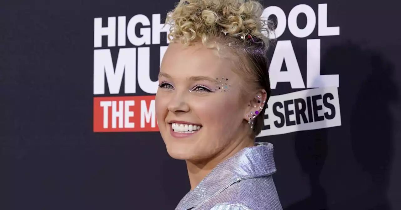 JoJo Siwa's Tarzana home burglarized while dancer-YouTuber was on a cruise