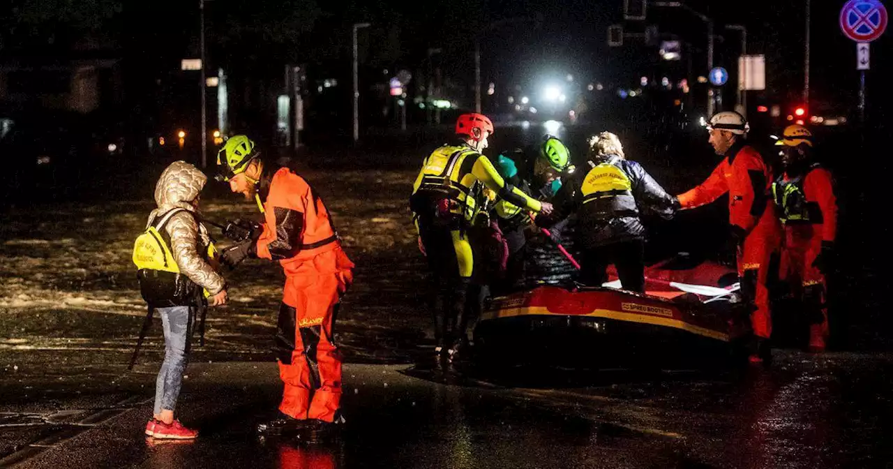 Inondations en Italie: au moins huit morts, le GP de F1 annulé