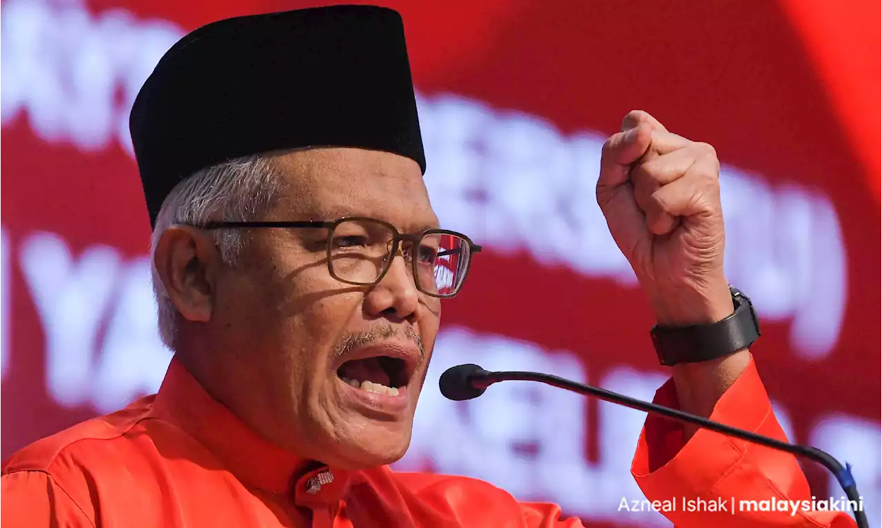 Anwar should have known better on ‘Allah’ issue, says Hamzah