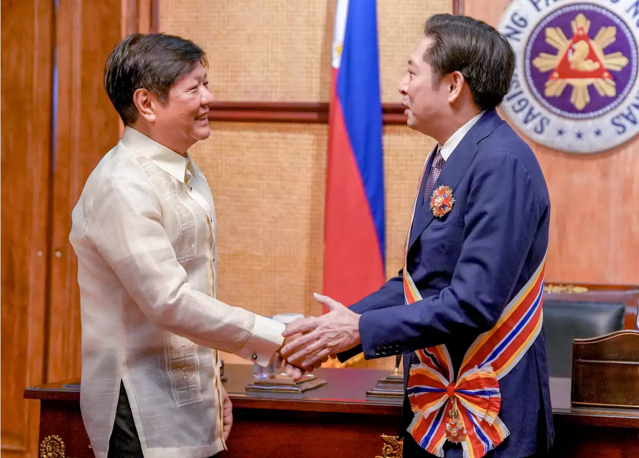 Marcos hails outgoing Singapore envoy