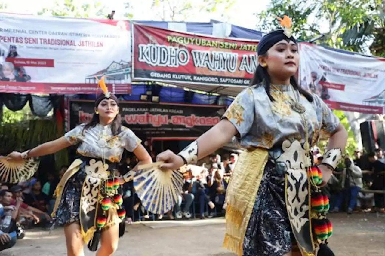 Lestarikan Seni Tradisional, Relawan Ganjar Gelar Pentas Jathilan di Gunung Kidul