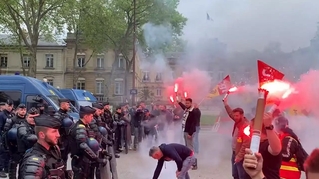 Francia: agredieron a un familiar de Macron en medio de las protestas