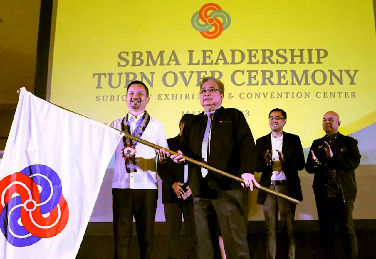 Former Pandan mayor takes over as SBMA chair