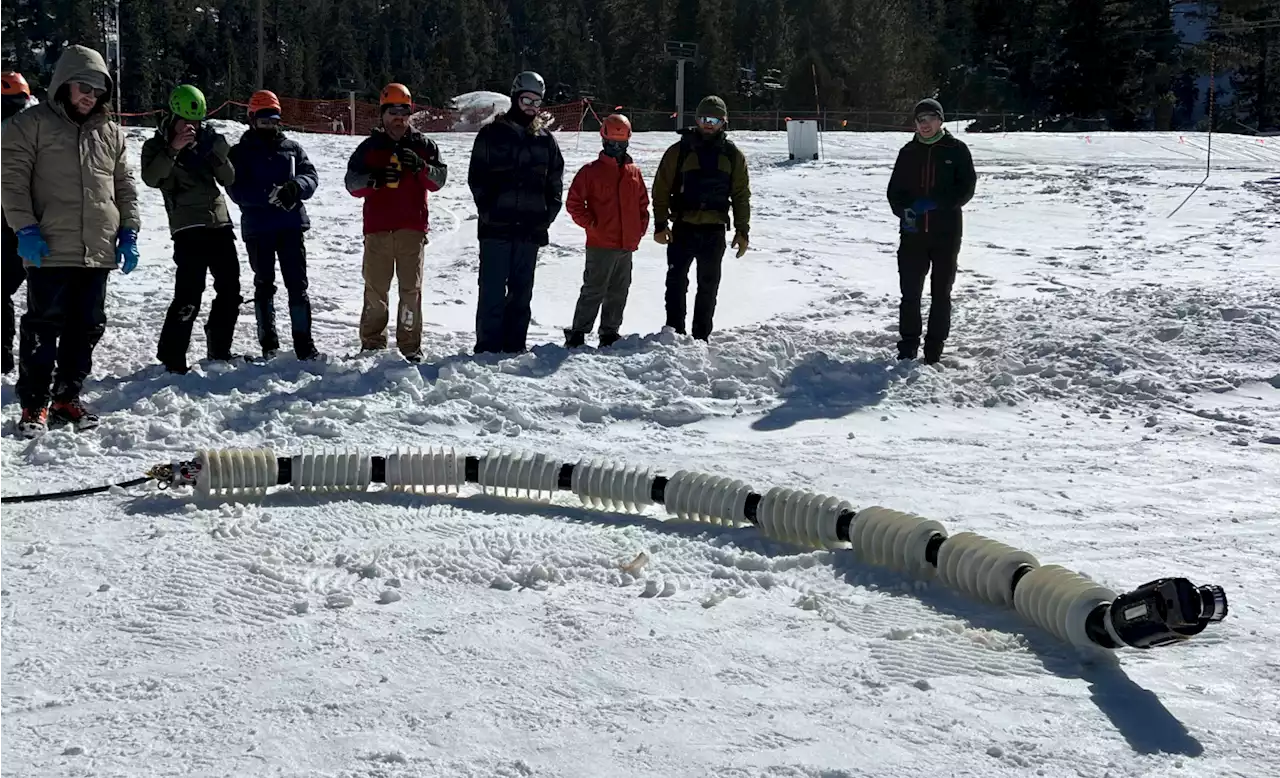 NASA tests robot snakes to send to other planets