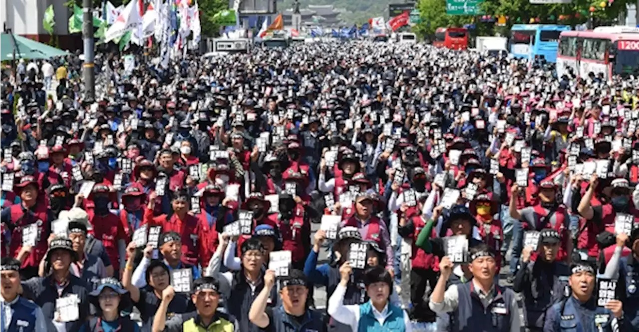 민주노총 '尹 퇴진' 촉구…'정당한 노조활동을 공갈로 몰아'