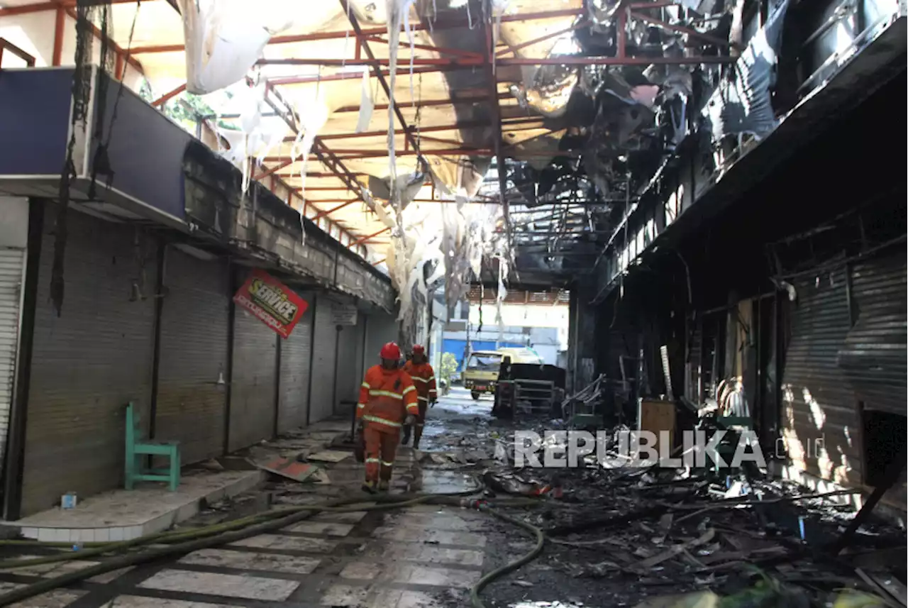 Hasil Labfor Polda Jatim Ungkap Penyebab Kebakaran Malang Plaza |Republika Online