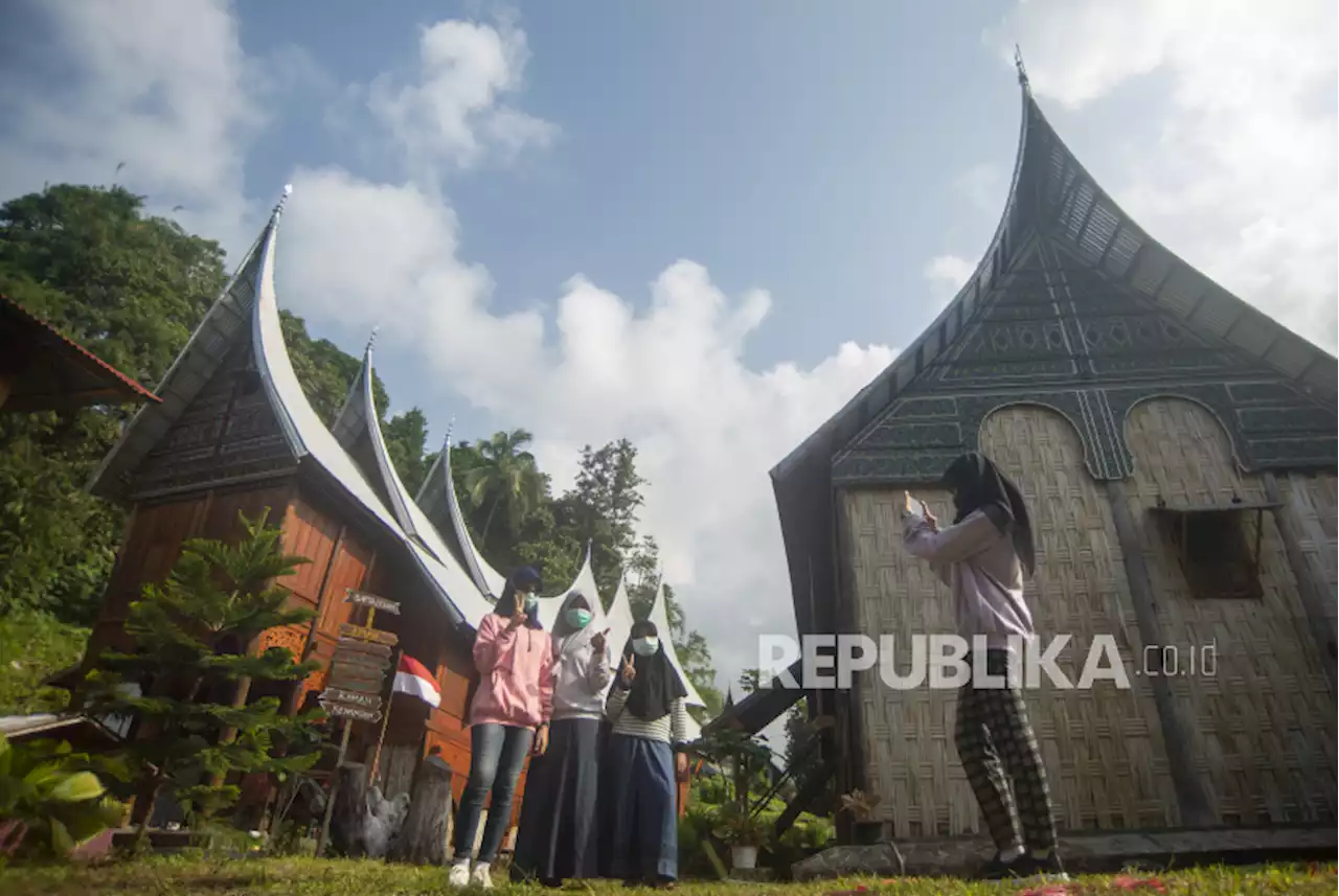 Tatkala Volkschool Dikutuk Ulama Tarekat Minangkabau |Republika Online