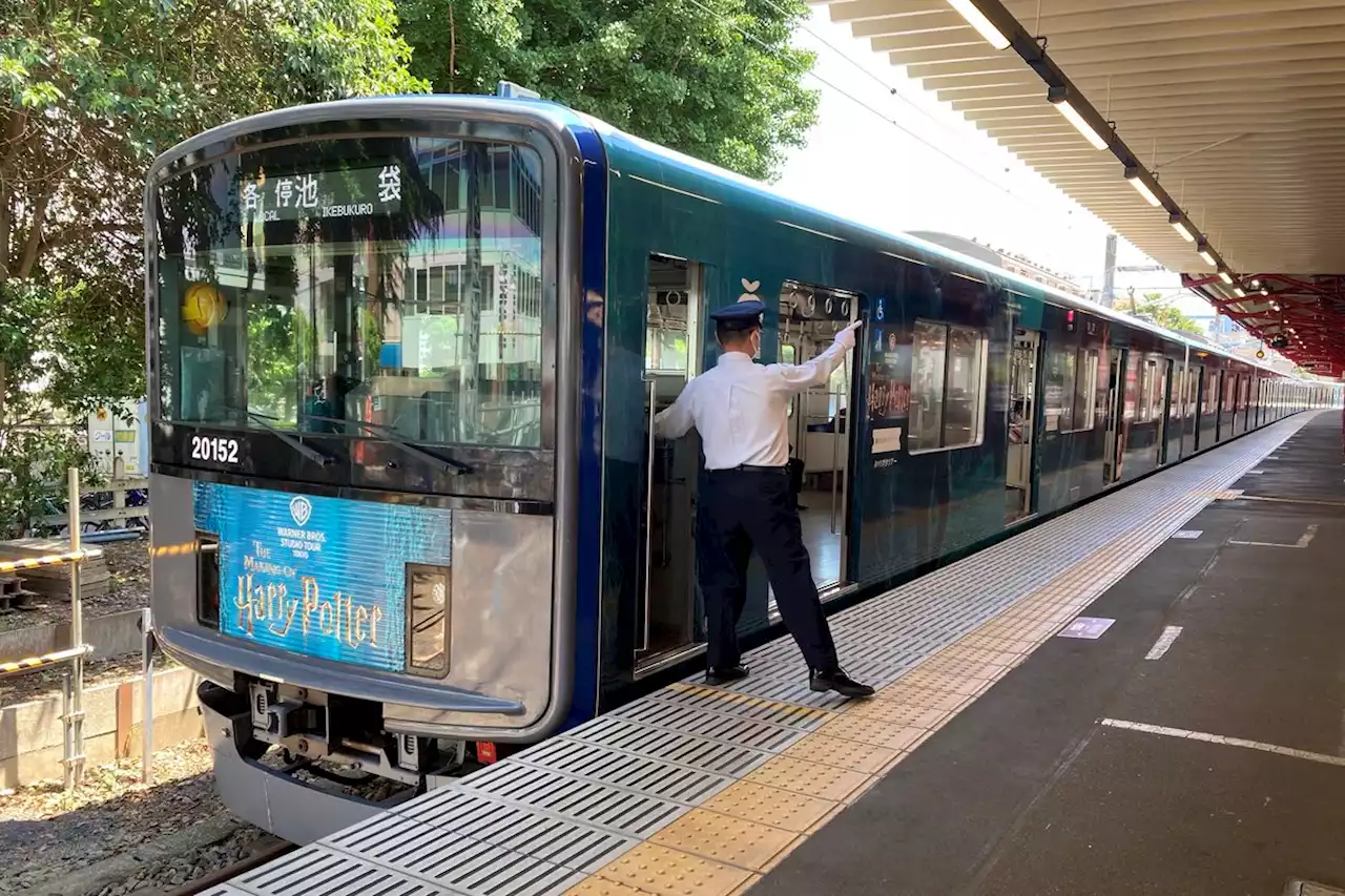 西武のハリー・ポッター電車「スタジオツアー東京エクスプレス」が出発進行！ 駅もリニューアル | レスポンス（Response.jp）