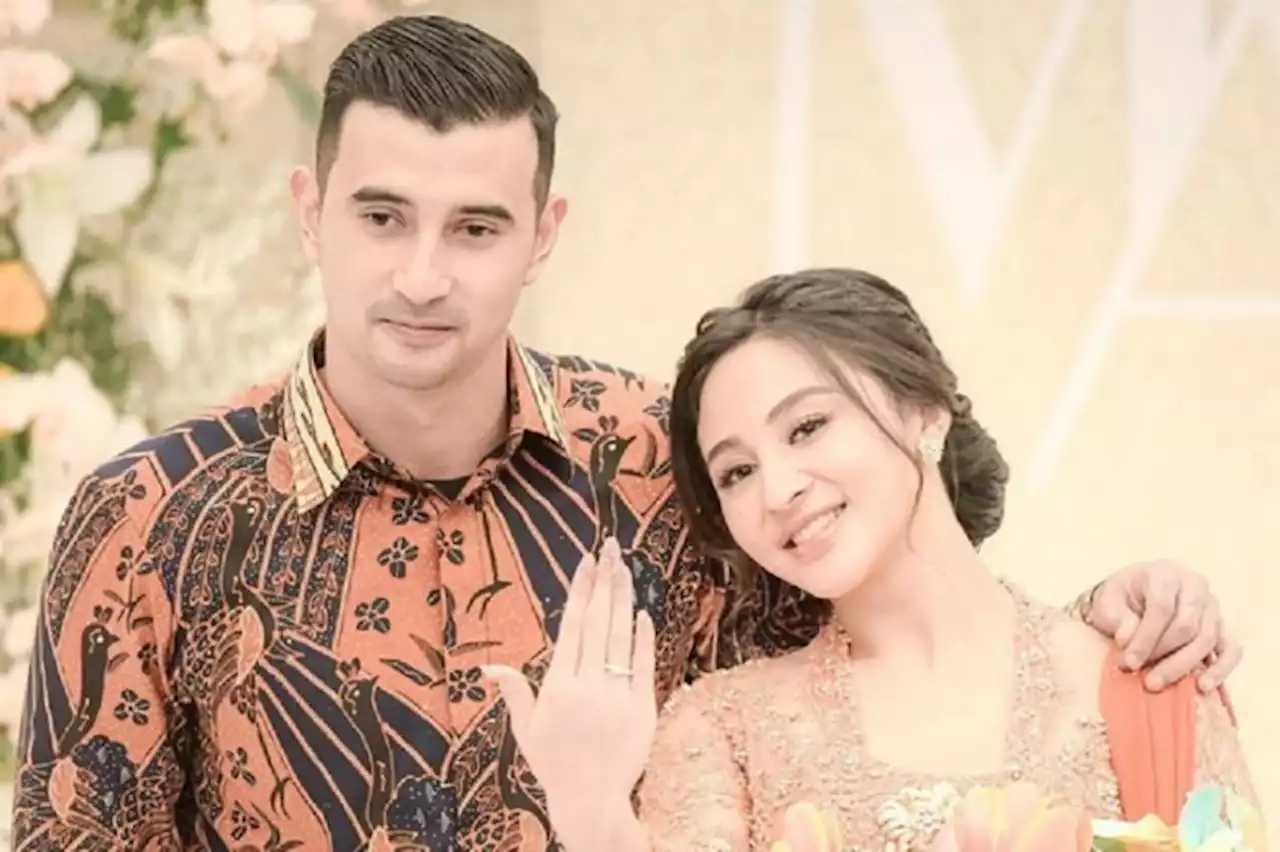 7 Pasangan Artis Jadi Suami Istri di Sinetron dan Dunia Nyata, Nomor 4 Awet Muda