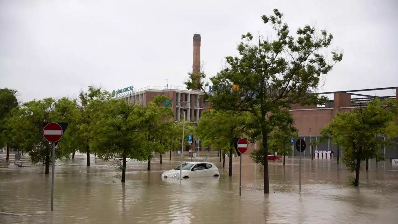 Hunderte Menschen in Italien wegen schwerer Unwetter evakuiert