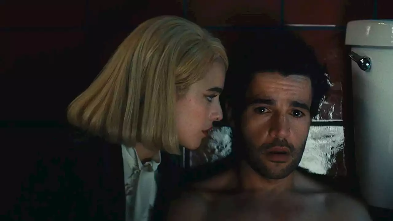 Christopher Abbott and Margaret Qualley on All the Sex in ‘Sanctuary’