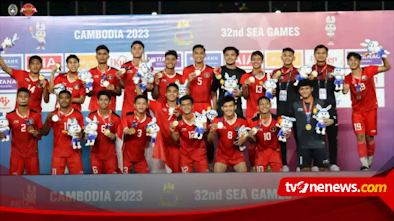 Potret Unik Rizky Ridho Cs Rayakan Indonesia Juara SEA Games, Tidur Bareng Emas ala Lionel Messi