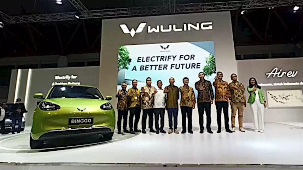 Wuling Pamer Mobil Spesial di PEVS 2023