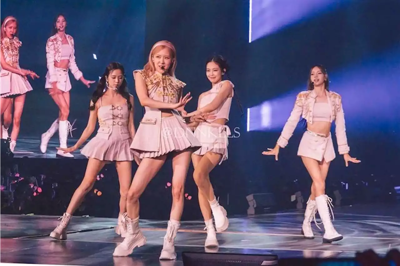 Blackpink spotted in Charles & Keith boots at the recent Singapore concerts