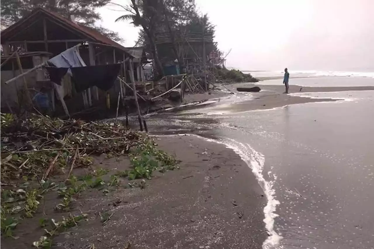 Rob berpeluang melanda pesisir selatan Jawa Barat, Jawa Tengah, DIY