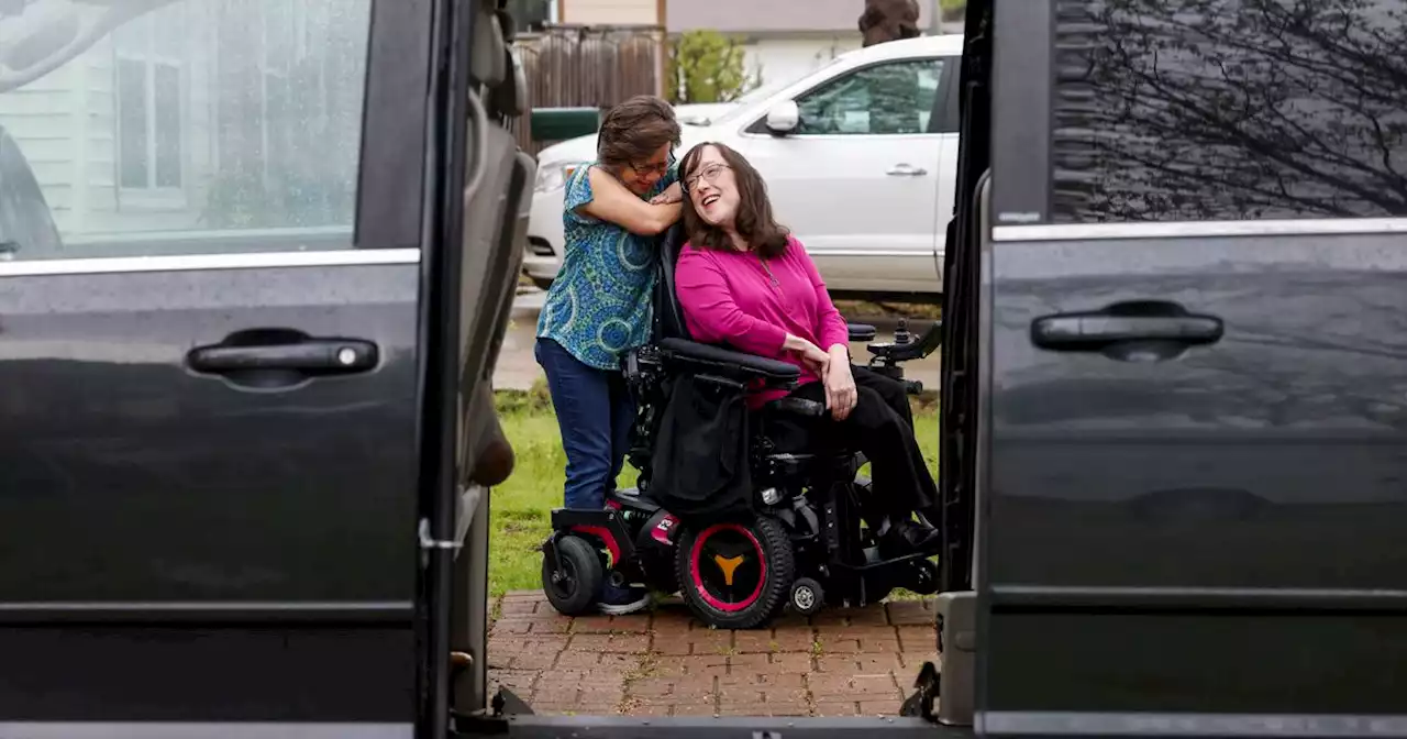 Attendants who help disabled, elderly Texans stay in homes could see pay boost 31%