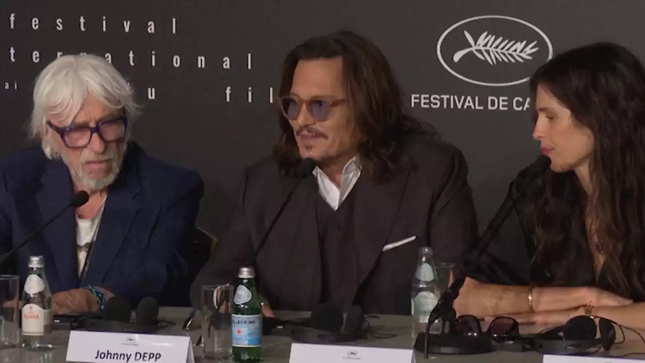 Johnny Depp Gets Emotional During 7-Minute Standing Ovation At Cannes