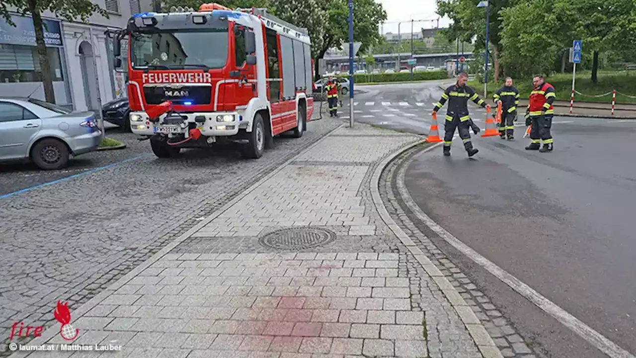 Oö: Feuerwehr Wels muss 300 m Blutspur entfernen