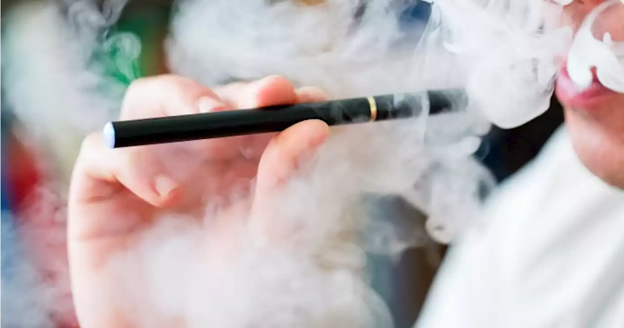 Vaping rates have fallen among Canadian youth — but that could be temporary - National | Globalnews.ca