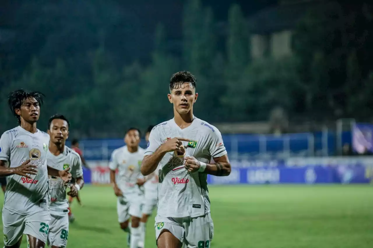 Bali United Wajib Waspada, Rekor Duo Winger Asing Persebaya Ini Mengerikan