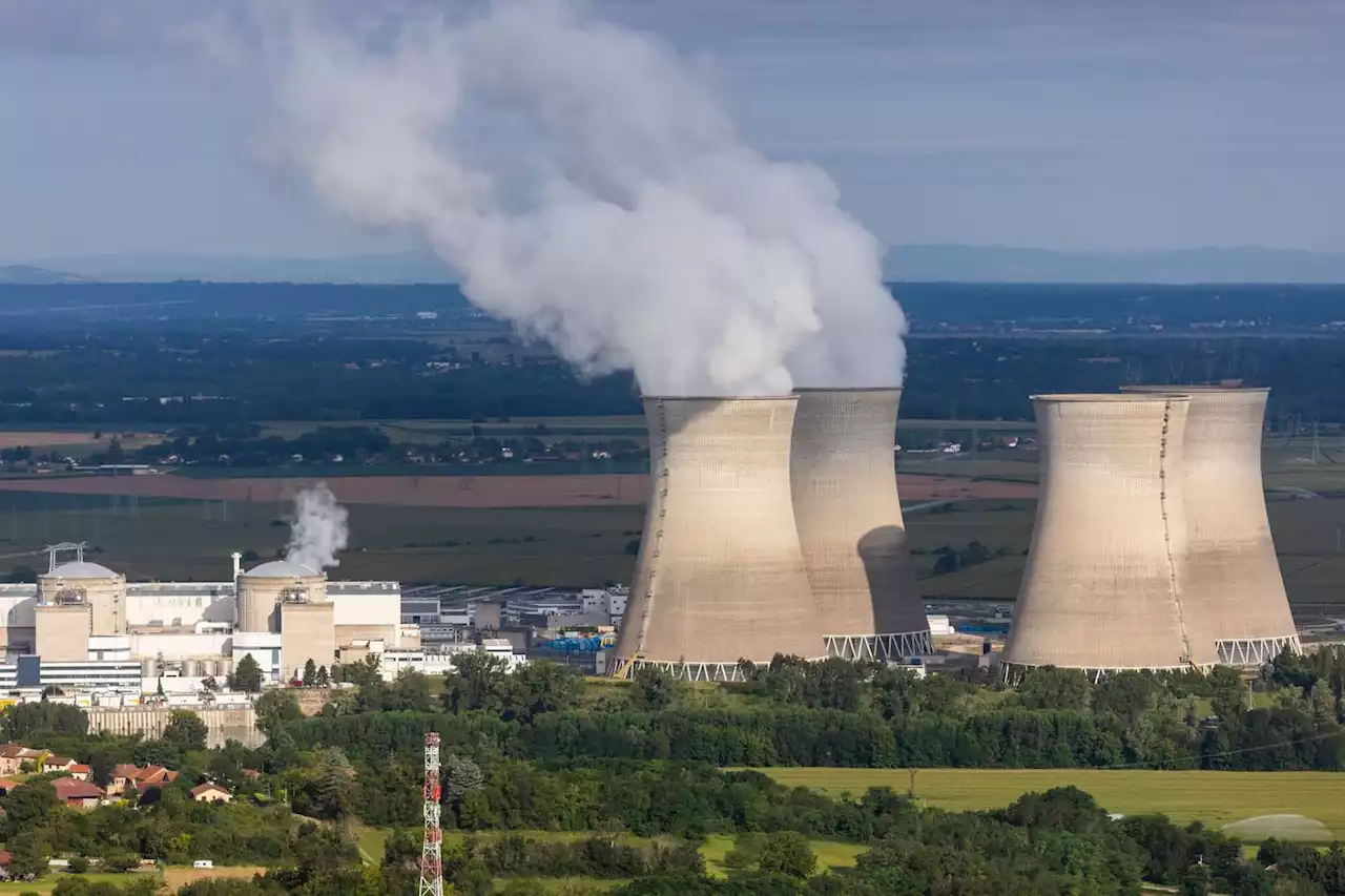 Canicule, sécheresse : comment EDF veut adapter son parc nucléaire au réchauffement climatique