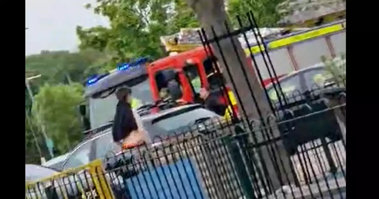 'Young boy' seen on Leeds pub roof as police and fire engines called to scene