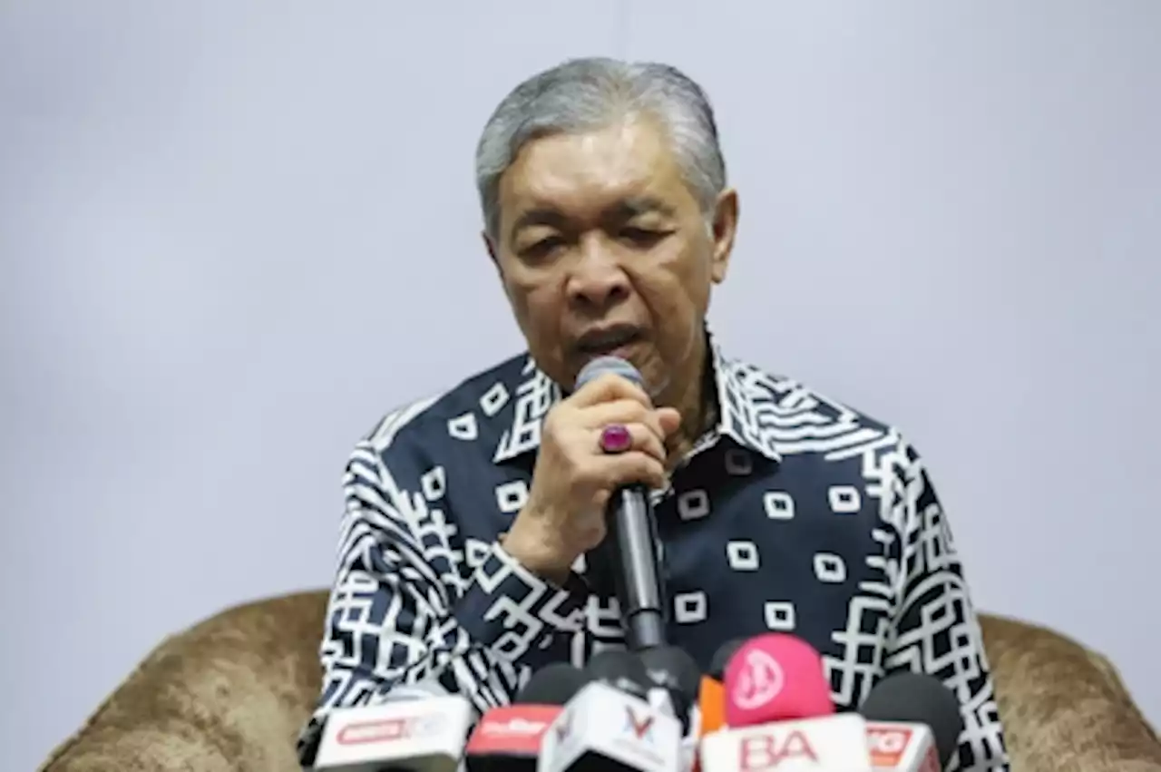 Zahid: Khairy no longer an Umno member, can do whatever he wants