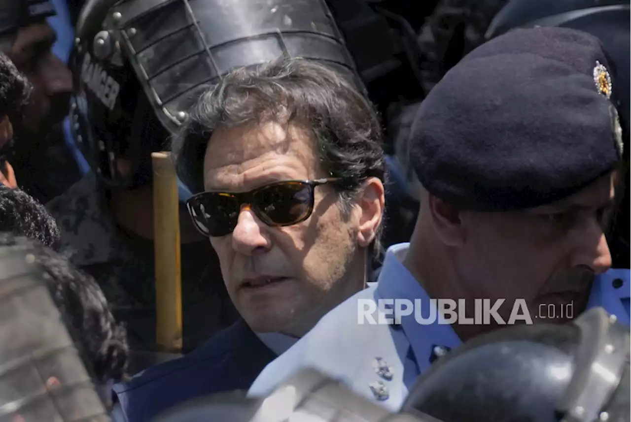 Badan Antikorupsi Pakistan Panggil Imran Khan Untuk Diinterogasi |Republika Online