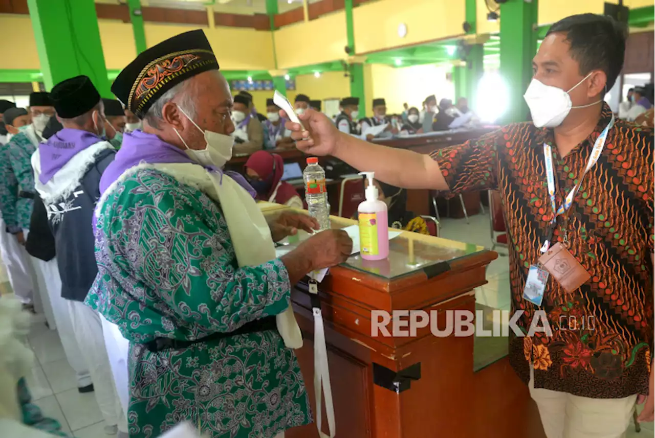 Dinas Kesehatan Kepri Pastikan Jamaah Haji Divaksin Meningitis |Republika Online