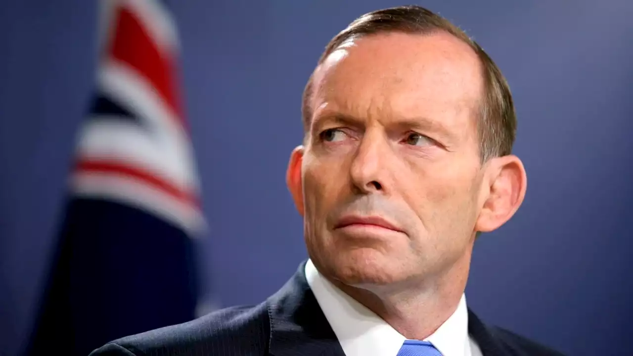 Tony Abbott slams Rugby Australia for ‘succumbing to moral blackmail’ and supporting Voice