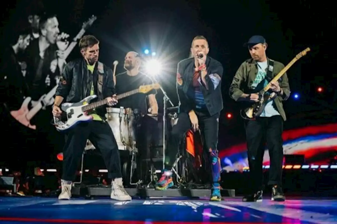 Euforia War Tiket Coldplay hingga Sandiaga Uno Gigit Jari, Ini Ulasannya