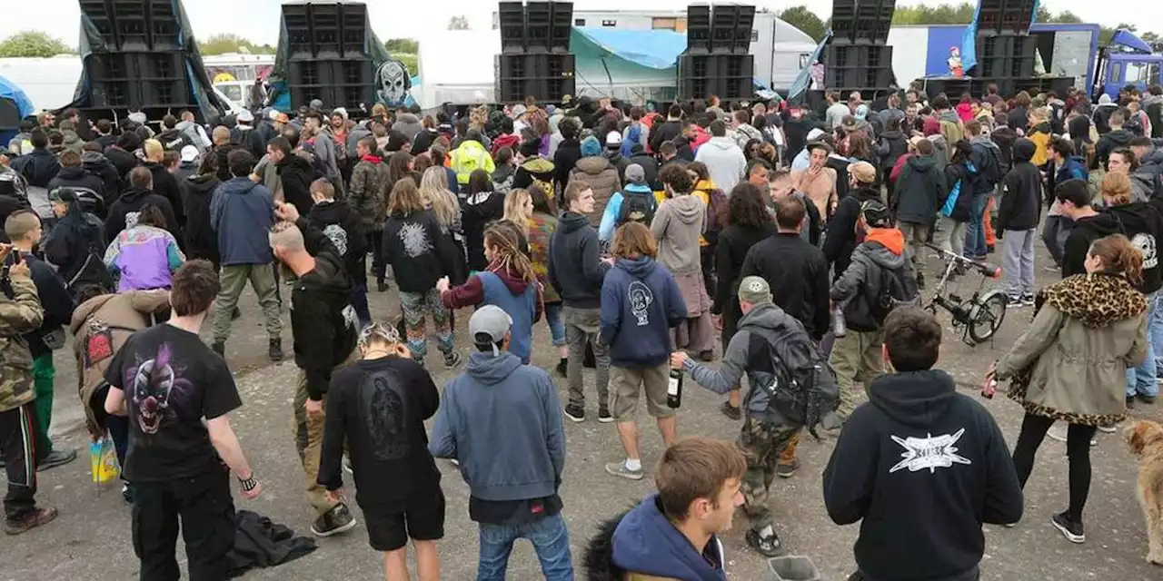 Le Teknival s'installe dans un petit village de l'Indre, 10 000 personnes déjà rassemblées