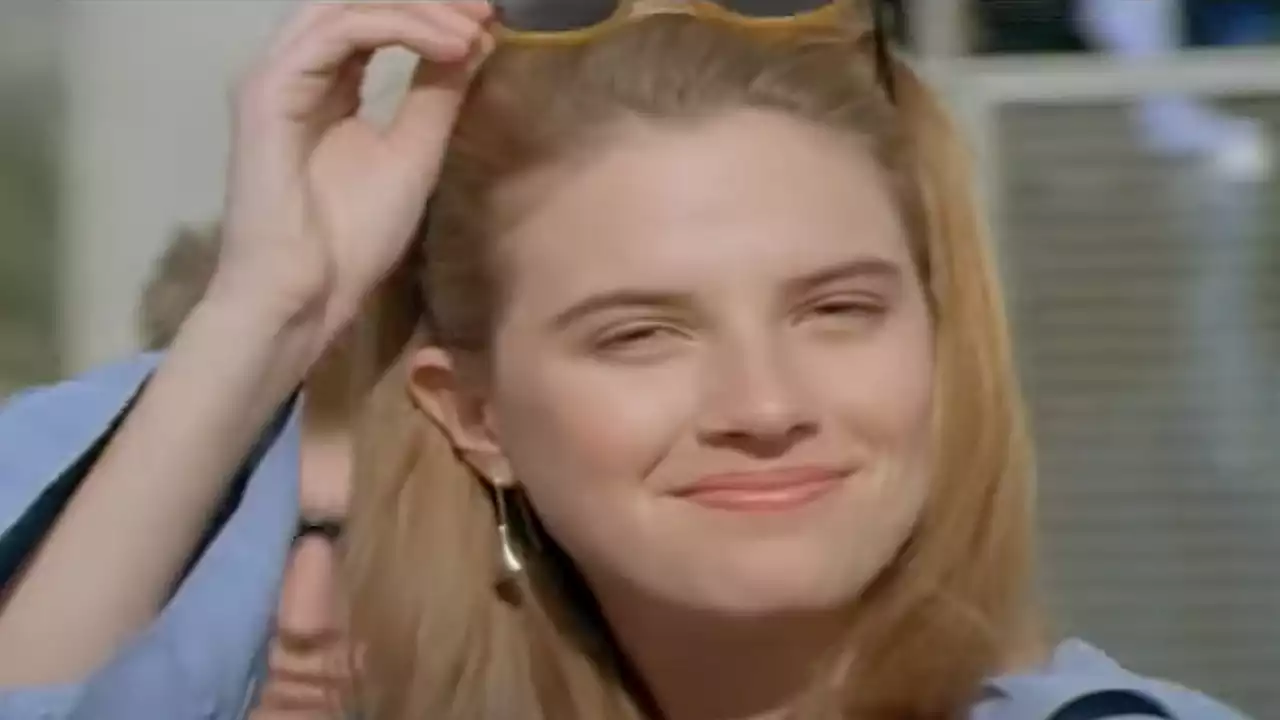 90s Actress Megan Ward 'Memba Her?!