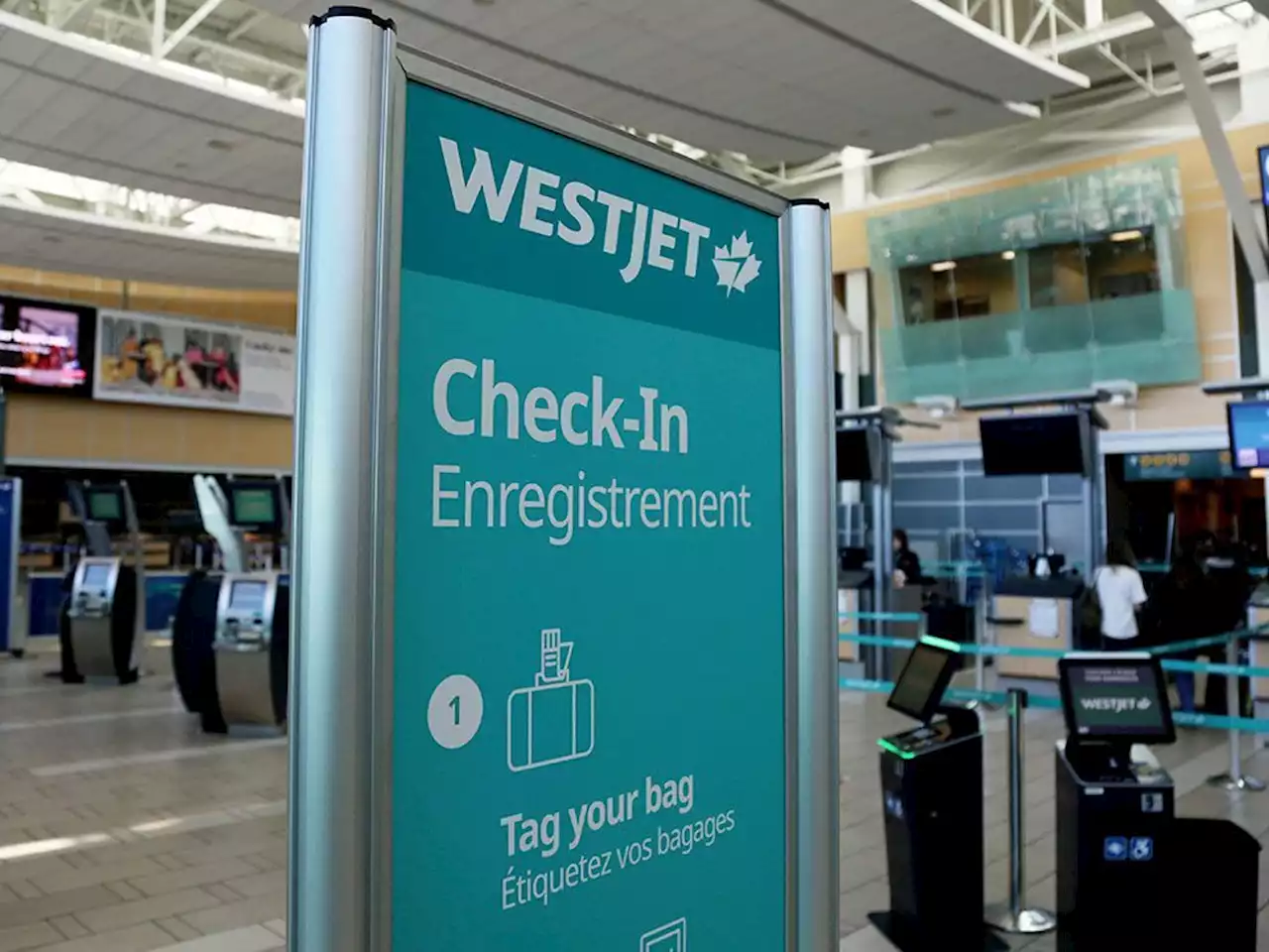 WestJet cancels flights, parks planes ahead of possible pilot strike
