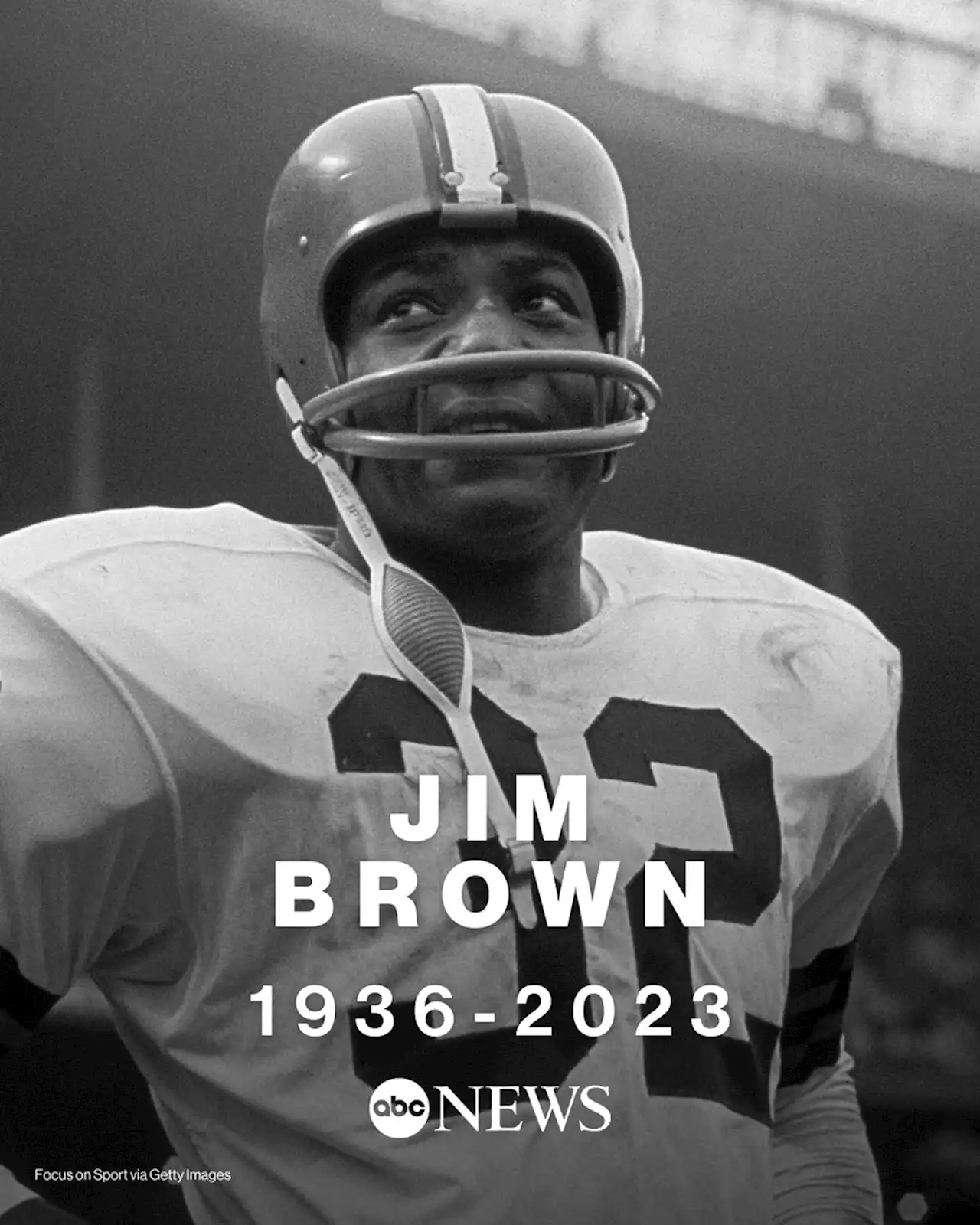 Jim Brown, legendary NFL running back and civil rights pioneer, dead at 87