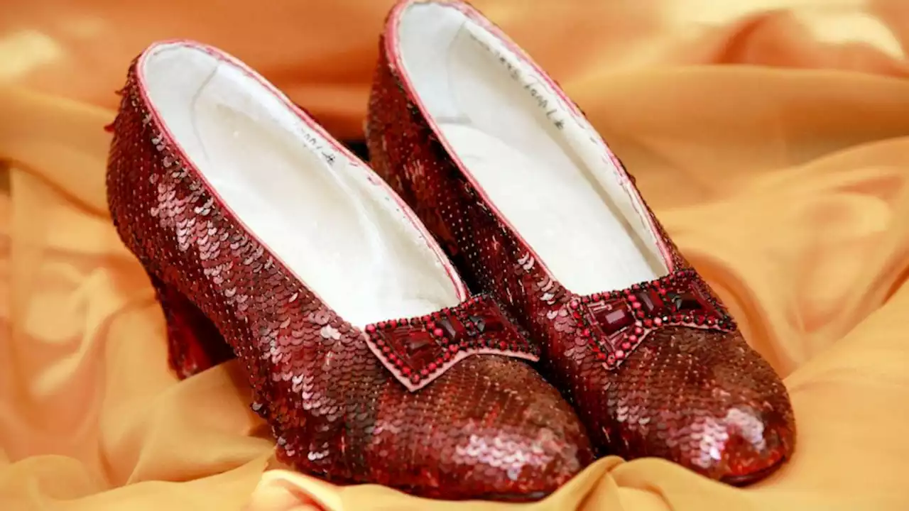 Minnesota man indicted for alleged theft of ruby slippers from 'Wizard of Oz'