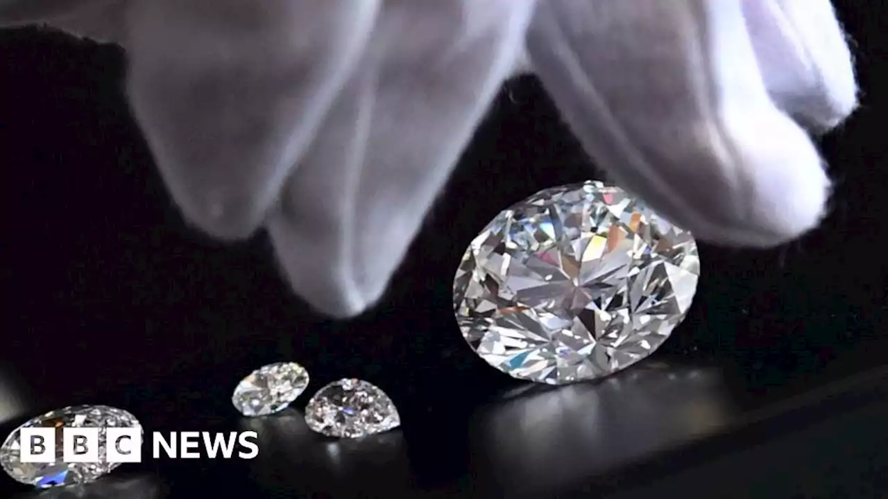 G7: UK to ban Russian diamonds in Ukraine war sanctions