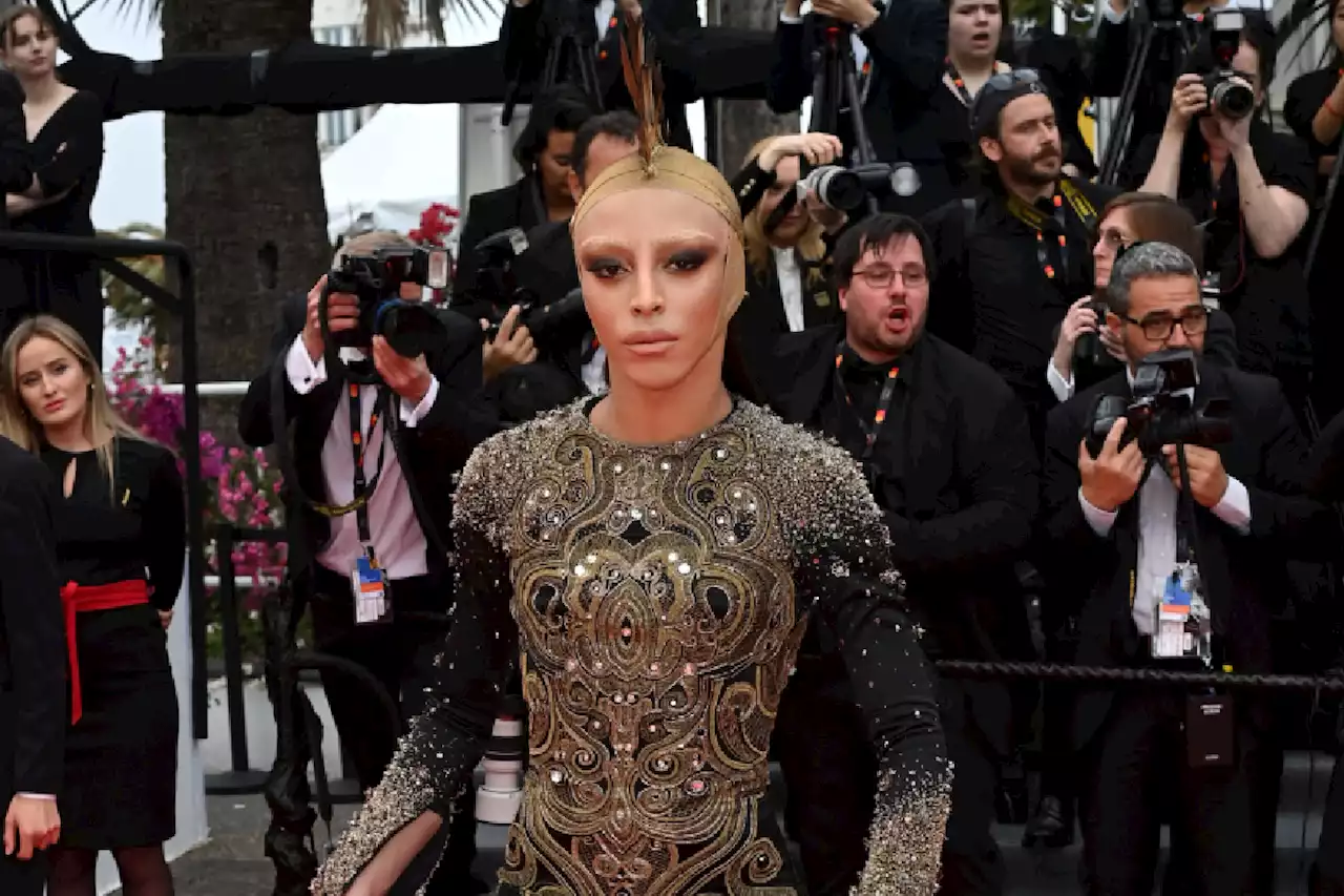 Festival de Cannes 2023 : Bilal Hassani surprend avec une coiffure très étonnante