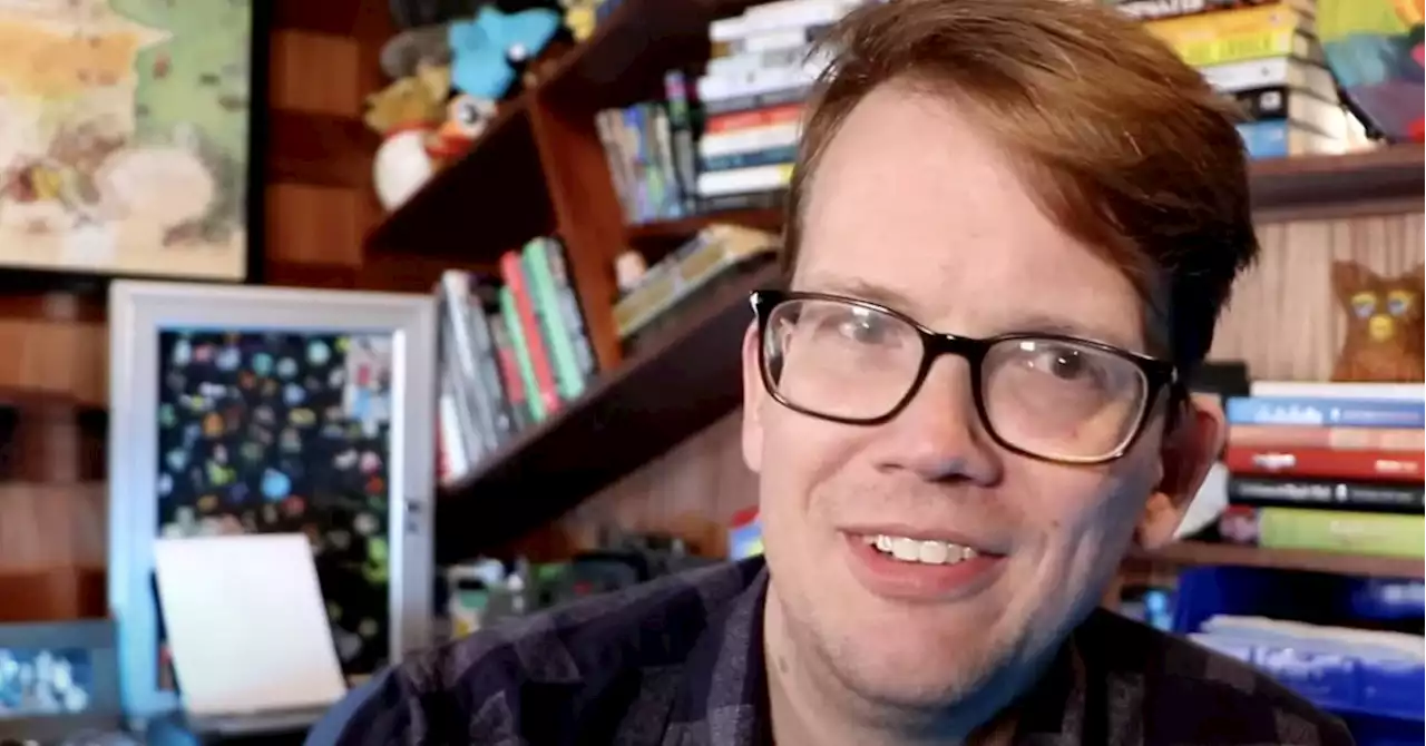 Hank Green Revealed He Was Diagnosed With Hodgkin's Lymphoma