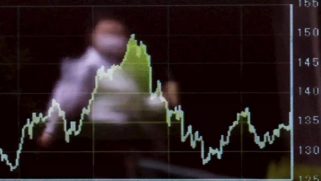 Global equity funds post outflows for fifth week in a row